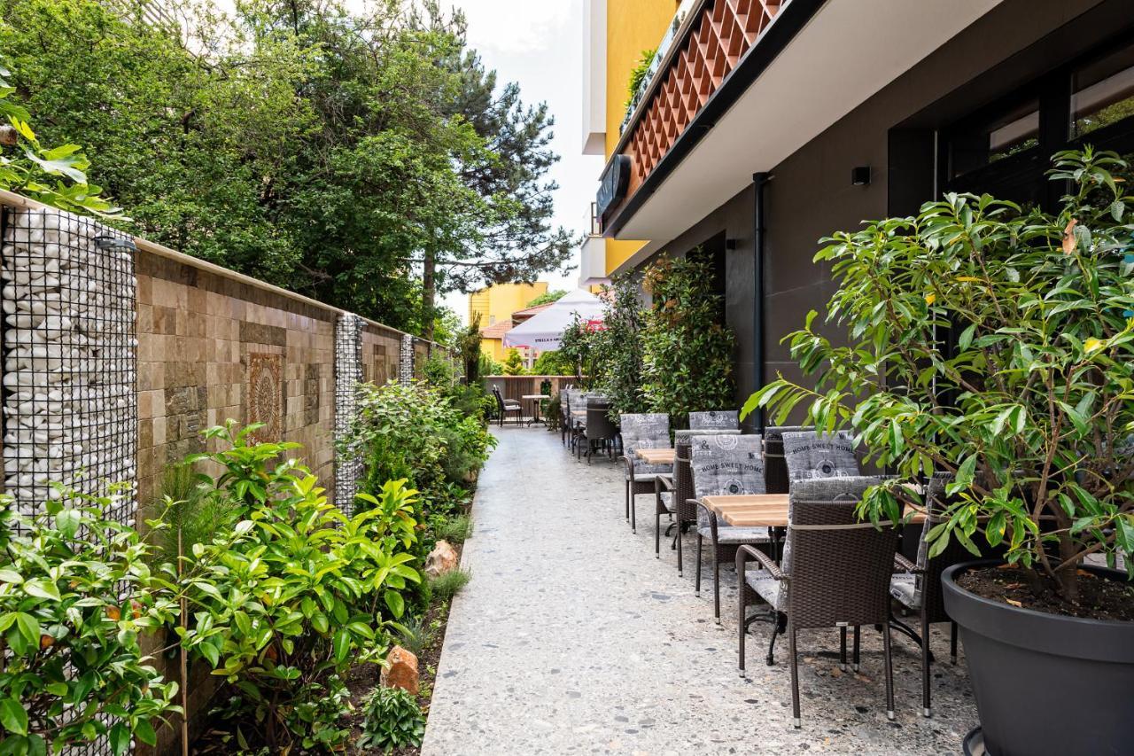 Hotel Camenite Burgas City Exterior foto